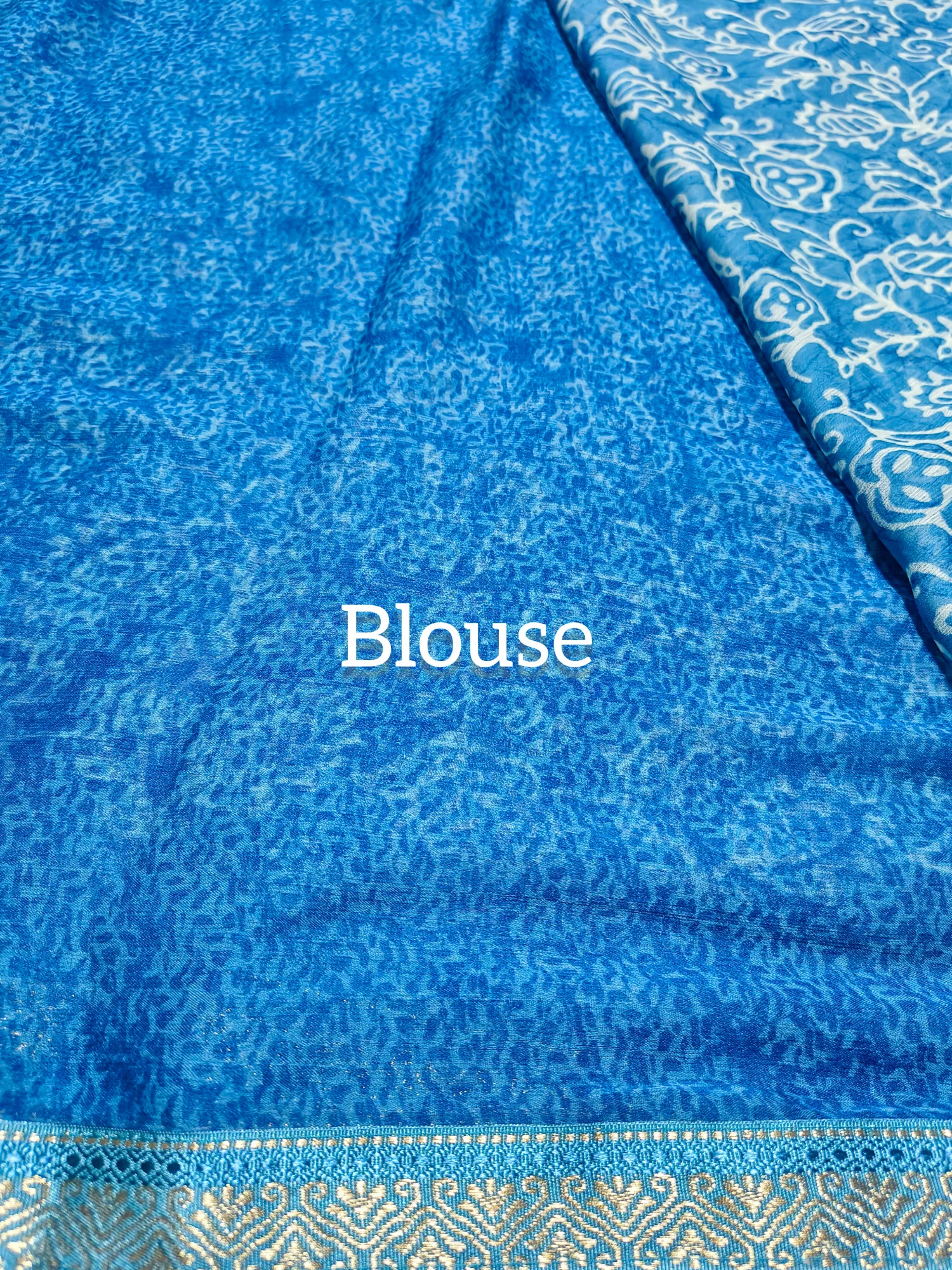 Allover Chiffon Printed Saree view 4