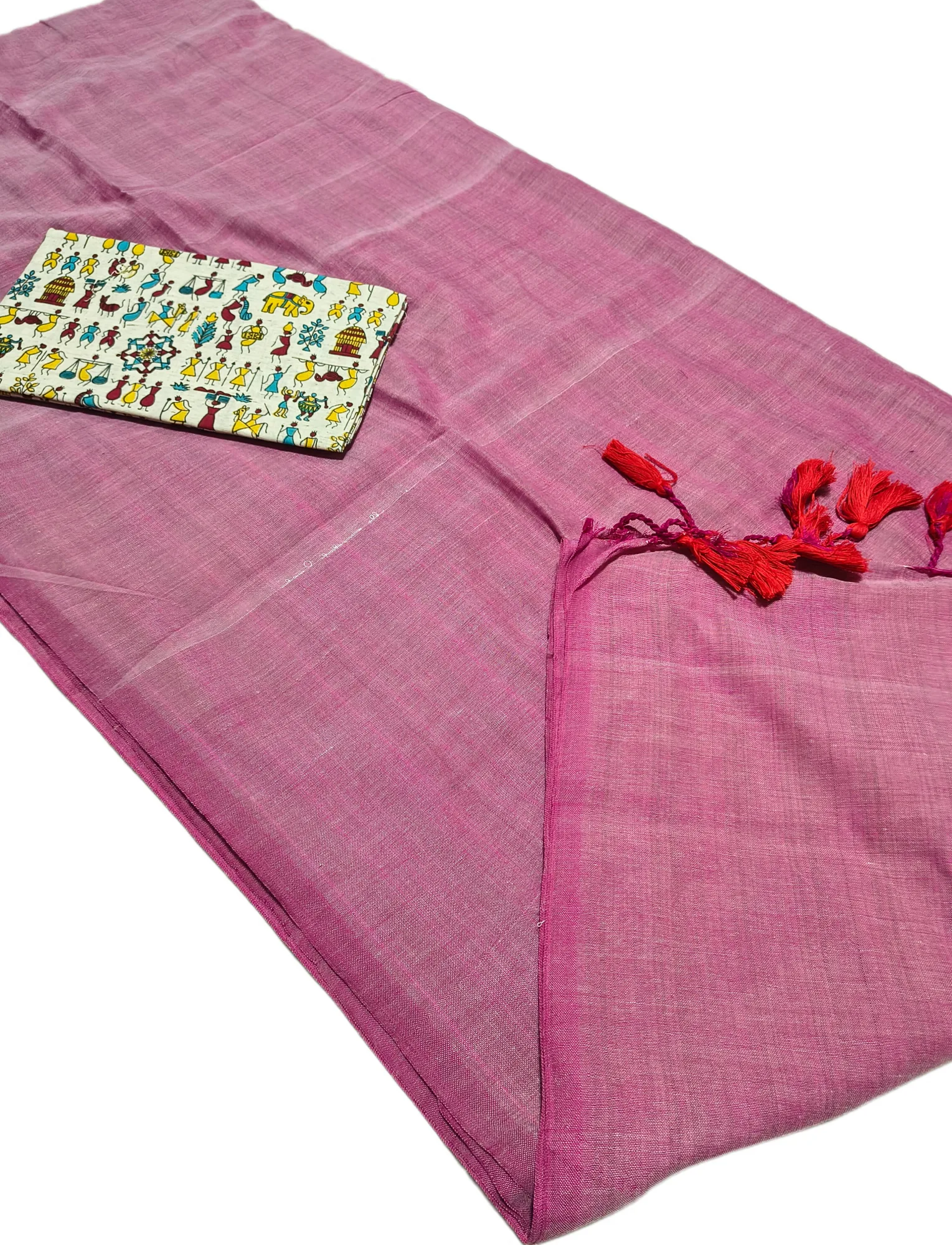 Khaddi Cotton Saree with Worli Print Blouse view 5