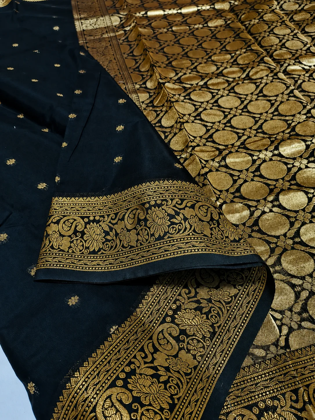 Black Gold Zari Border Saree view 4