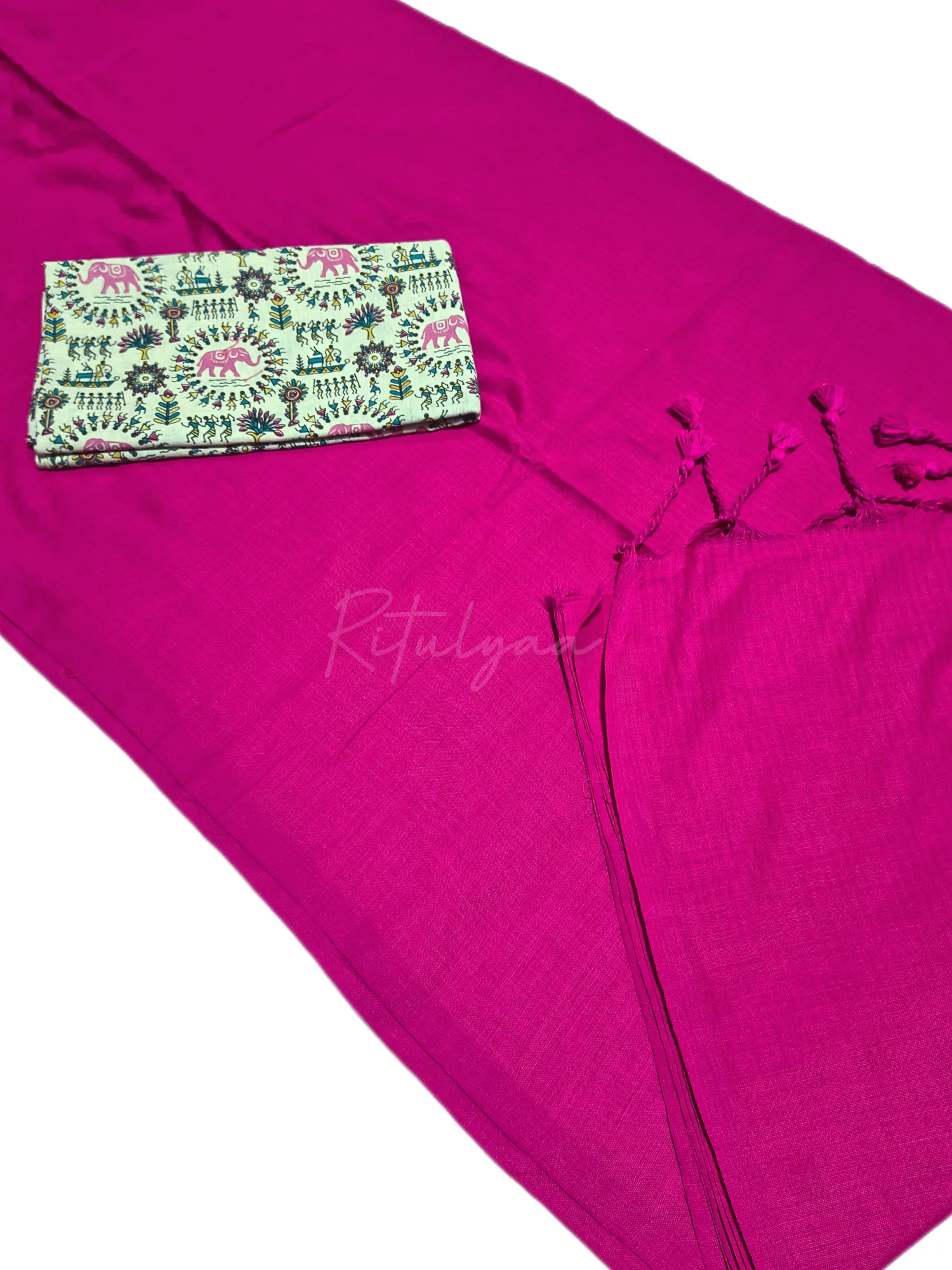 Khaddi Cotton Saree With Worli Print Blouse view 2