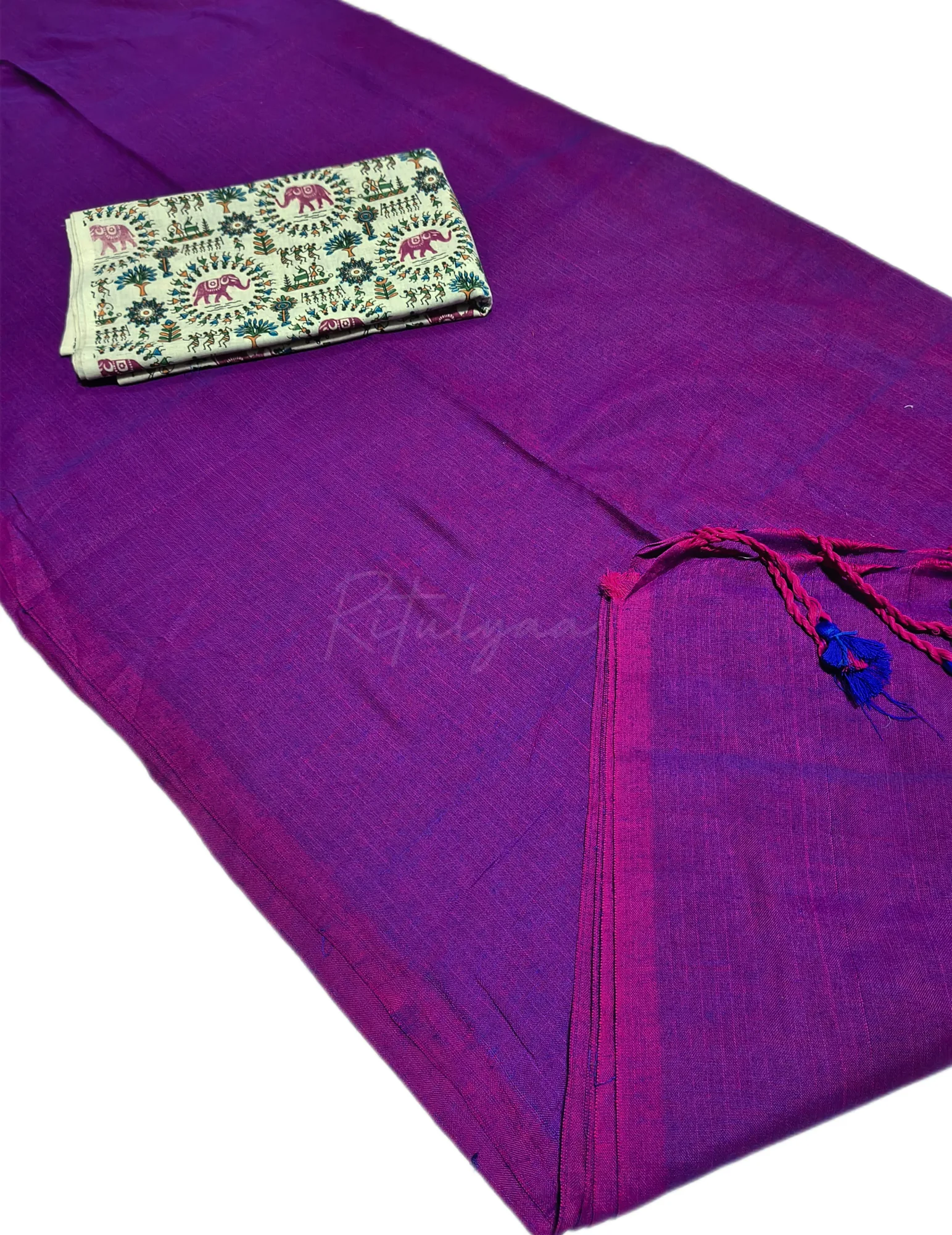 Khaddi Cotton Saree With Worli Print Blouse view 11