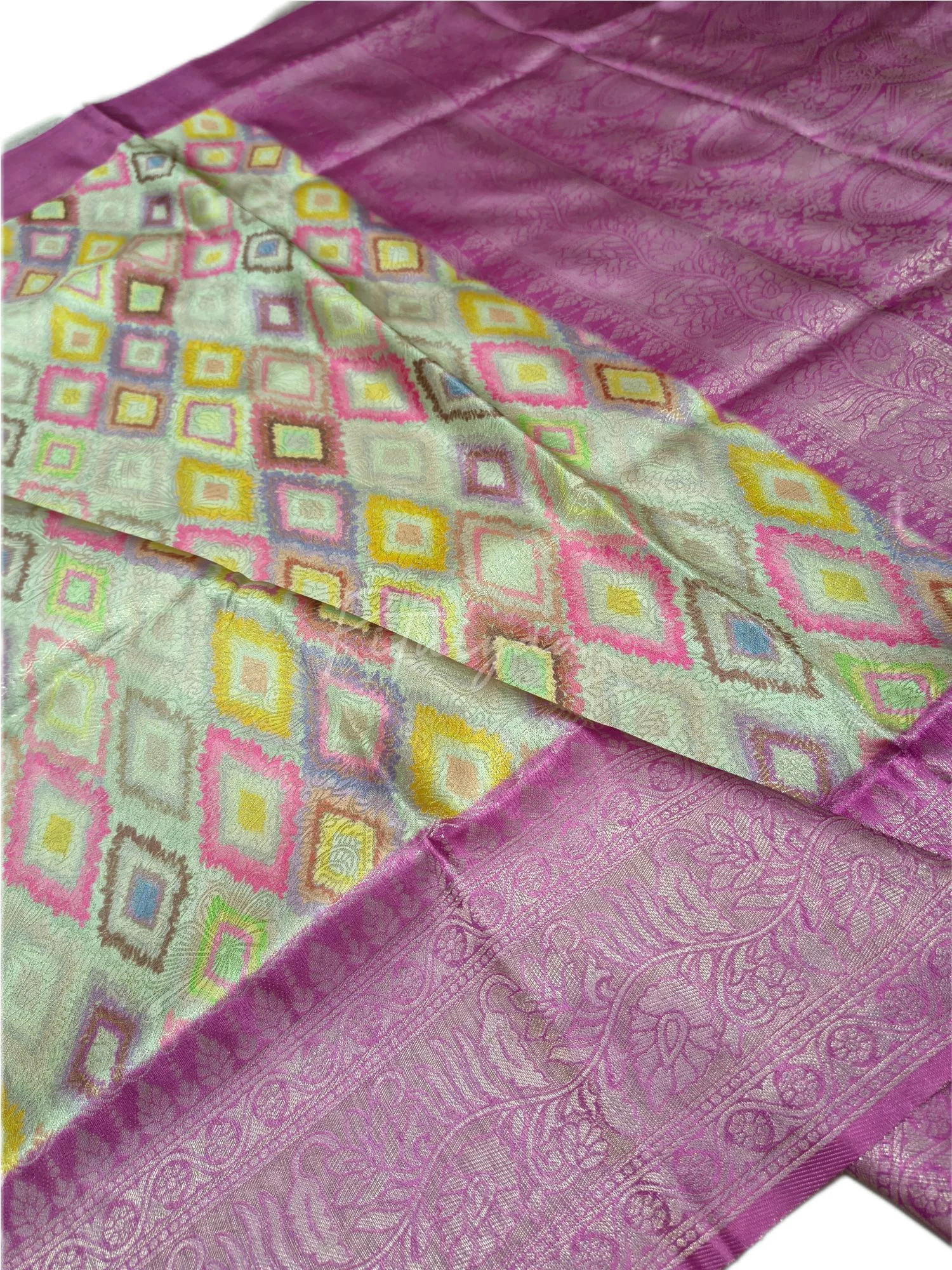 Patola Print and Zari Weaving Saree with Contrast Dark Pink Border view 2